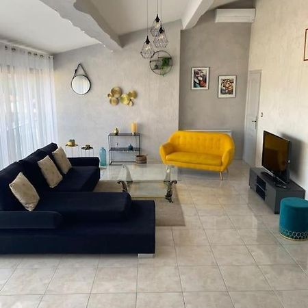 Appartement Spacieux Cases-de-Pene Esterno foto