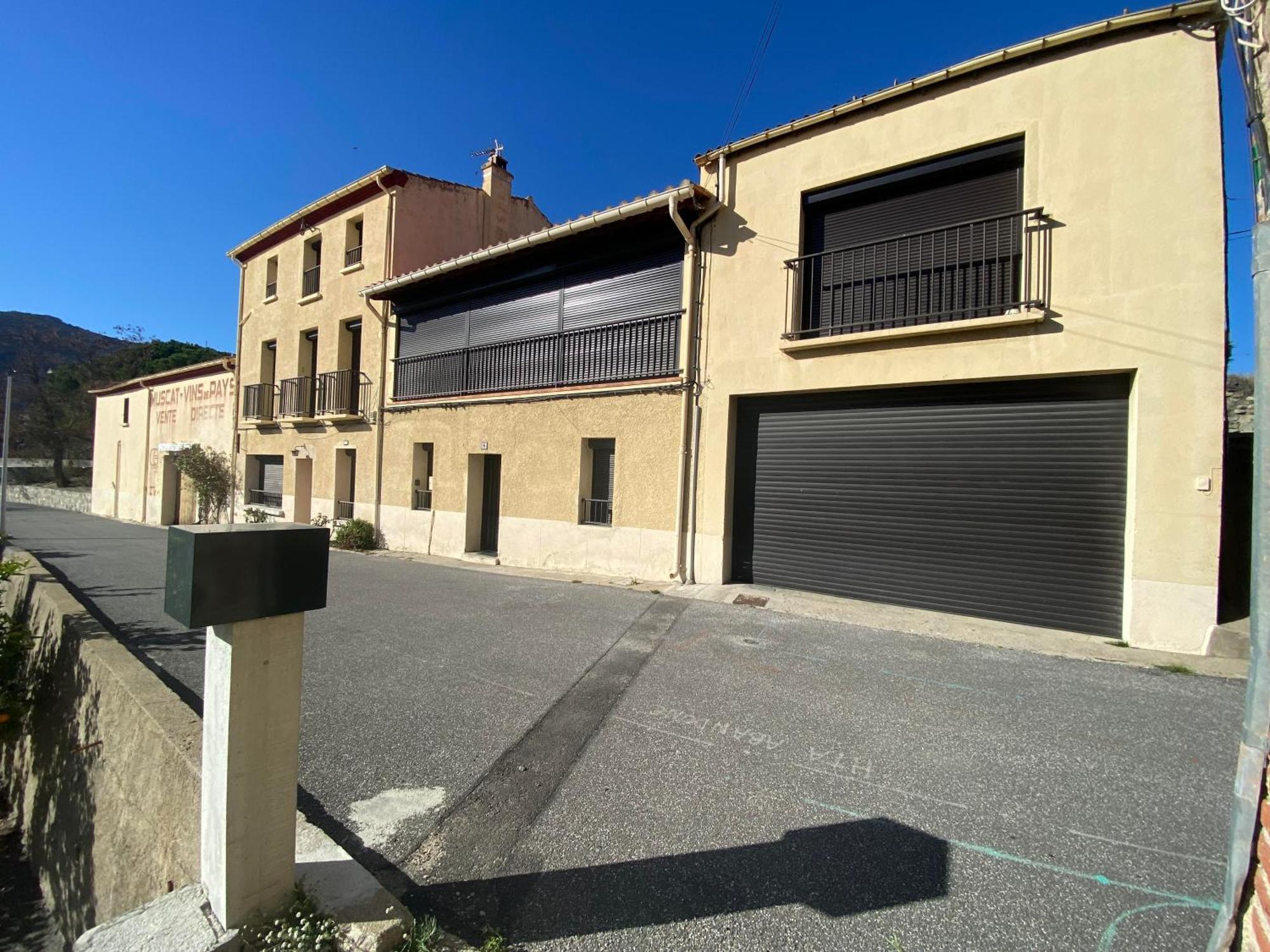 Appartement Spacieux Cases-de-Pene Esterno foto